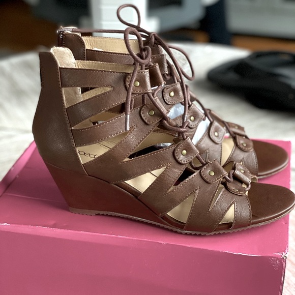 Shoe Dazzle | Shoes | Shoedazzle Brown 
